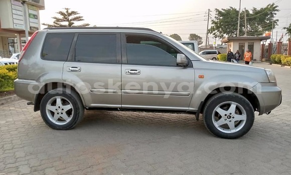 Nunua Ilio tumika Nissan XβTrail Fedha Gari ndani ya Nairobi nchini Nairobi Nunua Ilio tumika Nissan XβTrail Fedha Gari ndani ya Nairobi nchini Nairobi