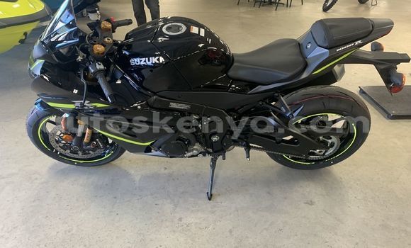 Nunua Mpya Suzuki GSX–R Nyeusi Bike ndani ya Nairobi nchini Nairobi Nunua Mpya Suzuki GSX–R Nyeusi Bike ndani ya Nairobi nchini Nairobi