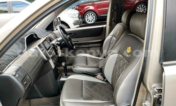 Oofamaa Nissan X–Trail Silver Makiinaa iti Nairobi keessatti Nairobi keessatti Oofamaa Nissan X–Trail Silver Makiinaa iti Nairobi keessatti Nairobi keessatti