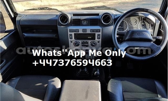 Oofamaa Land Rover Defender Silver Makiinaa iti Nairobi keessatti Nairobi keessatti Oofamaa Land Rover Defender Silver Makiinaa iti Nairobi keessatti Nairobi keessatti