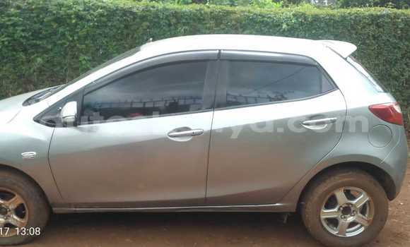 Oofamaa Mazda Demio Silver Makiinaa iti Nairobi keessatti Nairobi keessatti Oofamaa Mazda Demio Silver Makiinaa iti Nairobi keessatti Nairobi keessatti