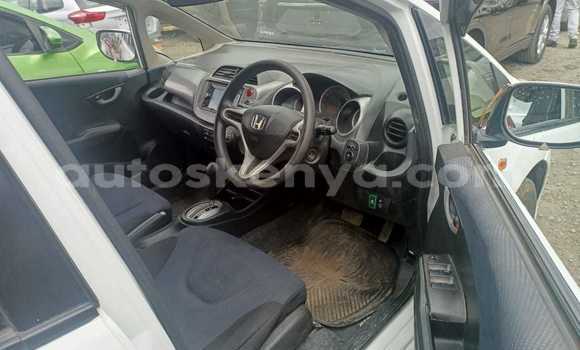 Buy Used Honda Fit White Car in Nairobi in Nairobi Buy Used Honda Fit White Car in Nairobi in Nairobi