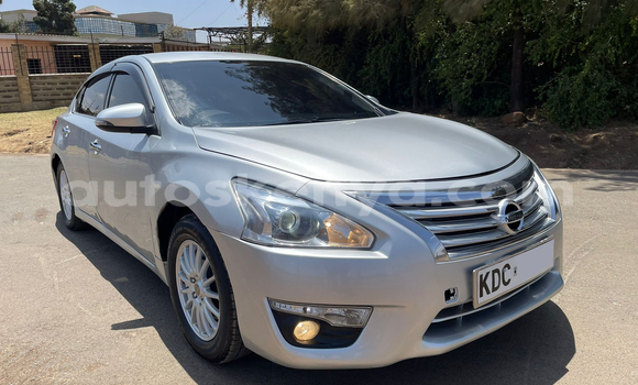 Buy Used Nissan Teana Silver Car in Nairobi in Nairobi Buy Used Nissan Teana Silver Car in Nairobi in Nairobi