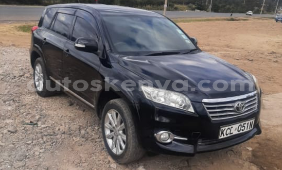 Oofamaa Toyota Vanguard Black Makiinaa iti Nairobi keessatti Nairobi keessatti