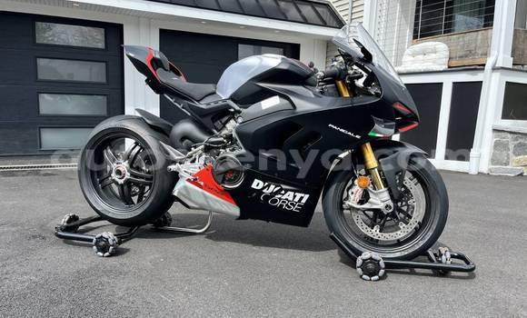 Buy Used Ducati SUPERSPORT Black Bike in Kaloleni in Coast Buy Used Ducati SUPERSPORT Black Bike in Kaloleni in Coast