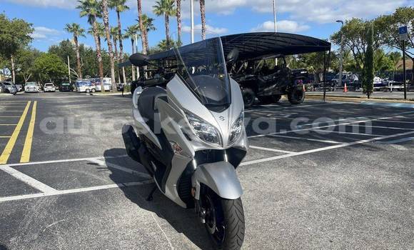 Buy Used Suzuki Burgman White Bike in Nairobi in Nairobi Buy Used Suzuki Burgman White Bike in Nairobi in Nairobi