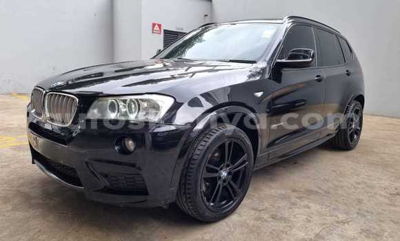 Oofamaa BMW X3 Black Makiinaa iti Nairobi keessatti Nairobi keessatti