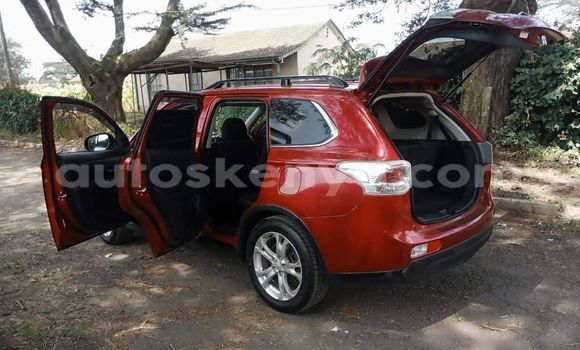 Nunua Ilio tumika Mitsubishi Outlander Nyekundu Gari ndani ya Nairobi nchini Nairobi Nunua Ilio tumika Mitsubishi Outlander Nyekundu Gari ndani ya Nairobi nchini Nairobi