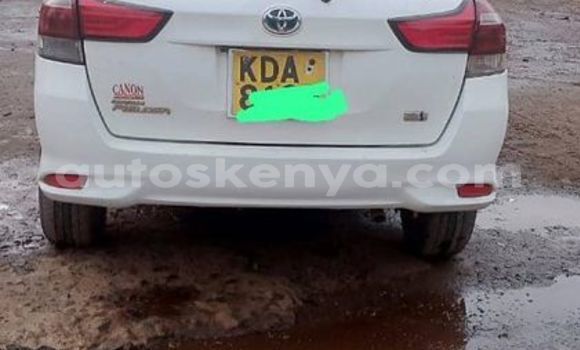 Buy Used Toyota Fielder White Car in Nairobi in Nairobi Buy Used Toyota Fielder White Car in Nairobi in Nairobi