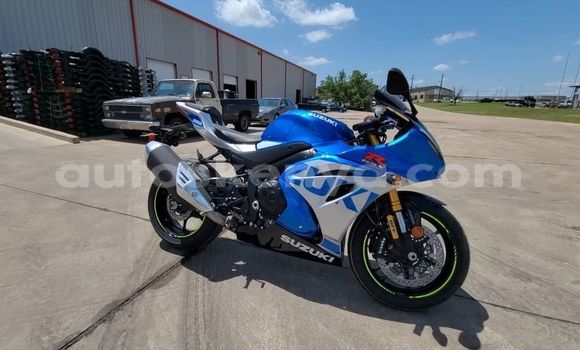 Buy Used Suzuki GSX-S Black Bike in Chuka in East Kenya