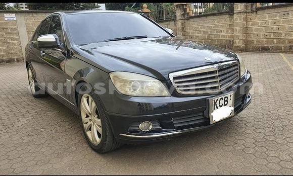 Oofamaa Mercedes-Benz C-Classe Black Makiinaa iti Nairobi keessatti Nairobi keessatti Oofamaa Mercedes-Benz C-Classe Black Makiinaa iti Nairobi keessatti Nairobi keessatti