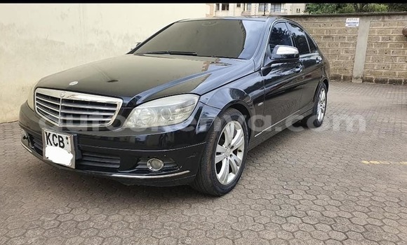 Oofamaa Mercedes-Benz C-Classe Black Makiinaa iti Nairobi keessatti Nairobi keessatti Oofamaa Mercedes-Benz C-Classe Black Makiinaa iti Nairobi keessatti Nairobi keessatti