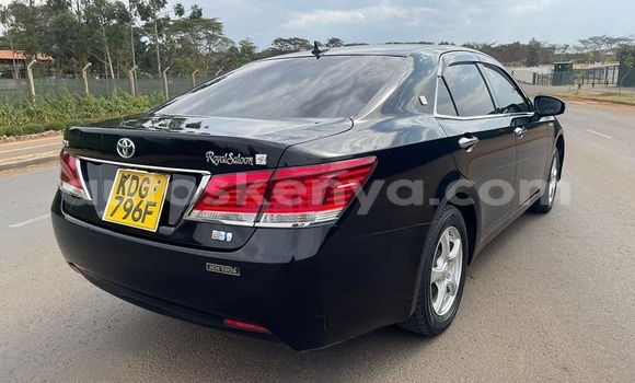 Oofamaa Toyota Crown Black Makiinaa iti Nairobi keessatti Nairobi keessatti Oofamaa Toyota Crown Black Makiinaa iti Nairobi keessatti Nairobi keessatti