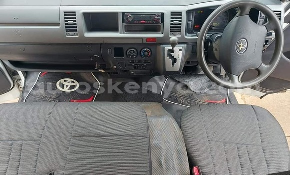 Buy Used Toyota Hiace White Car in Nairobi in Nairobi Buy Used Toyota Hiace White Car in Nairobi in Nairobi