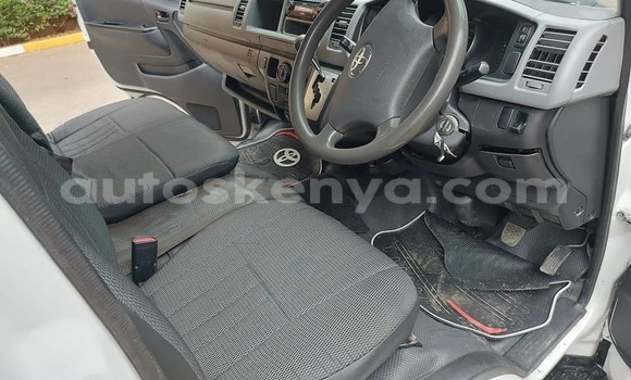 Buy Used Toyota Hiace White Car in Nairobi in Nairobi Buy Used Toyota Hiace White Car in Nairobi in Nairobi