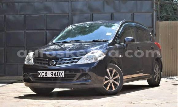 Nunua Ilio tumika Nissan tiida Nyeusi Gari ndani ya Nairobi nchini Nairobi