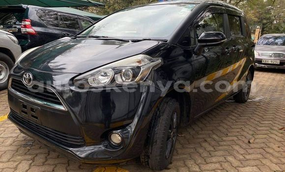 Oofamaa Toyota Sienta Black Makiinaa iti Nairobi keessatti Nairobi keessatti Oofamaa Toyota Sienta Black Makiinaa iti Nairobi keessatti Nairobi keessatti