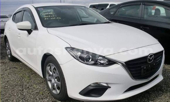 Oofamaa Toyota Fielder White Makiinaa iti Nairobi keessatti Nairobi keessatti Oofamaa Toyota Fielder White Makiinaa iti Nairobi keessatti Nairobi keessatti