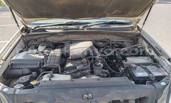 Oofamaa Toyota Land Cruiser White Makiinaa iti Nairobi keessatti Nairobi keessatti Oofamaa Toyota Land Cruiser White Makiinaa iti Nairobi keessatti Nairobi keessatti