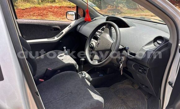 Oofamaa Toyota Vitz Other Makiinaa iti Nairobi keessatti Nairobi keessatti Oofamaa Toyota Vitz Other Makiinaa iti Nairobi keessatti Nairobi keessatti