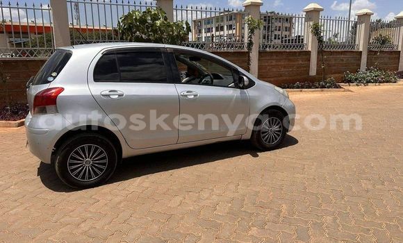 Oofamaa Toyota Vitz Other Makiinaa iti Nairobi keessatti Nairobi keessatti Oofamaa Toyota Vitz Other Makiinaa iti Nairobi keessatti Nairobi keessatti