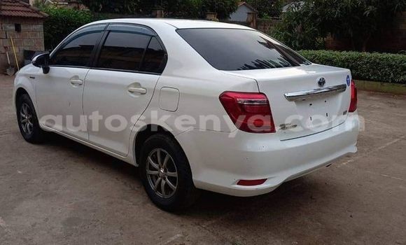 Oofamaa Toyota Axio White Makiinaa iti Nairobi keessatti Nairobi keessatti Oofamaa Toyota Axio White Makiinaa iti Nairobi keessatti Nairobi keessatti