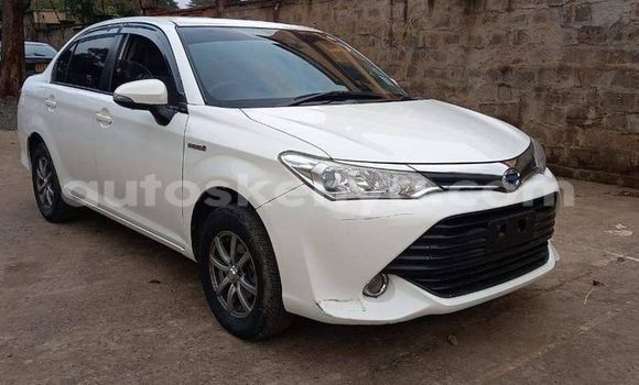 Oofamaa Toyota Axio White Makiinaa iti Nairobi keessatti Nairobi keessatti Oofamaa Toyota Axio White Makiinaa iti Nairobi keessatti Nairobi keessatti