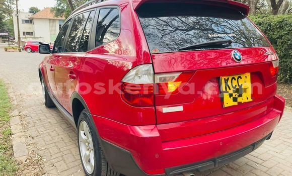 Oofamaa BMW X3 Red Makiinaa iti Nairobi keessatti Nairobi keessatti
