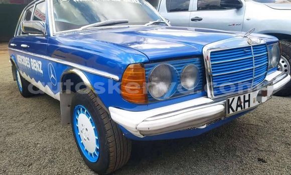 Buy Used Mercedes‒Benz W123 Blue Car in Nairobi in Nairobi Buy Used Mercedes‒Benz W123 Blue Car in Nairobi in Nairobi