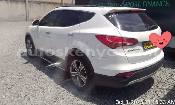 Buy Used Hyundai Santa Fe White Car in Nairobi in Nairobi Buy Used Hyundai Santa Fe White Car in Nairobi in Nairobi