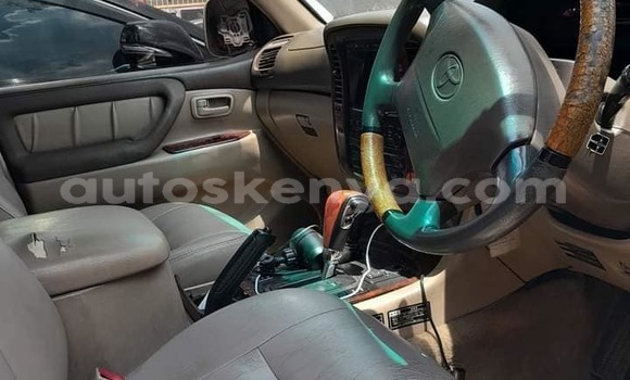 Buy Used Toyota Land Cruiser White Car in Nairobi in Nairobi Buy Used Toyota Land Cruiser White Car in Nairobi in Nairobi