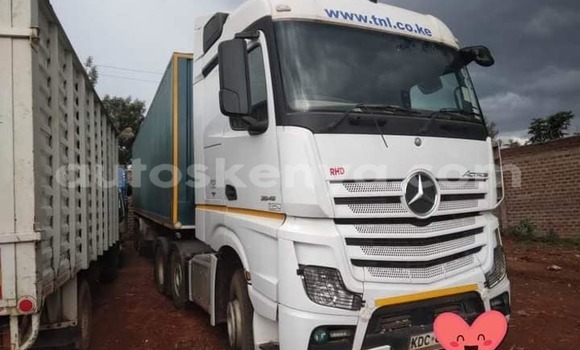 Buy Used Mercedes‒Benz Arocs White Truck in Nairobi in Nairobi Buy Used Mercedes‒Benz Arocs White Truck in Nairobi in Nairobi