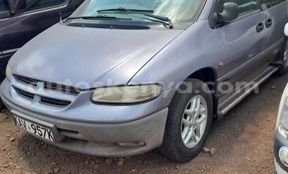 Oofamaa Chrysler 300C Other Makiinaa iti Nairobi keessatti Nairobi keessatti