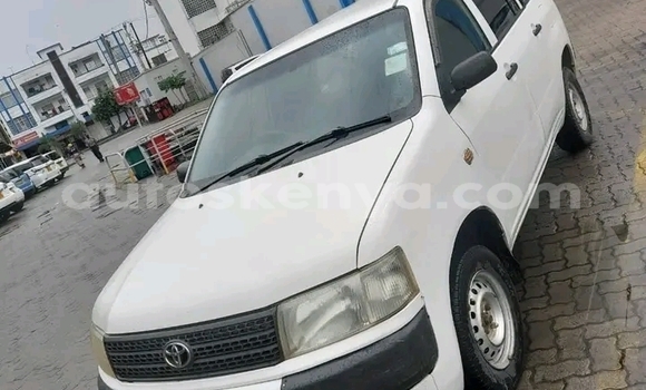 Oofamaa Toyota Probox White Makiinaa iti Nairobi keessatti Nairobi keessatti Oofamaa Toyota Probox White Makiinaa iti Nairobi keessatti Nairobi keessatti