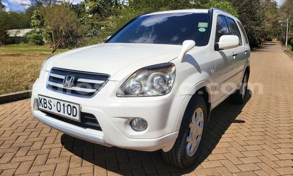 Oofamaa Honda CR–V White Makiinaa iti Nairobi keessatti Nairobi keessatti