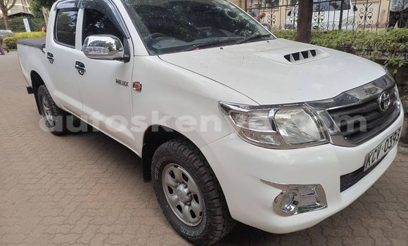 Oofamaa Toyota Hilux Other Makiinaa iti Nairobi keessatti Nairobi keessatti Oofamaa Toyota Hilux Other Makiinaa iti Nairobi keessatti Nairobi keessatti