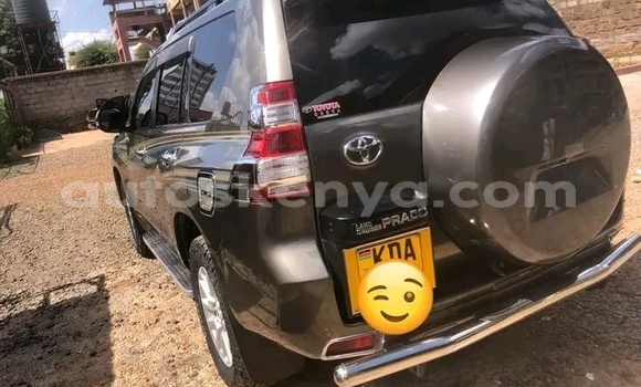 Nunua Ilio tumika Toyota Land Cruiser Prado Nyingine Gari ndani ya Nairobi nchini Nairobi Nunua Ilio tumika Toyota Land Cruiser Prado Nyingine Gari ndani ya Nairobi nchini Nairobi