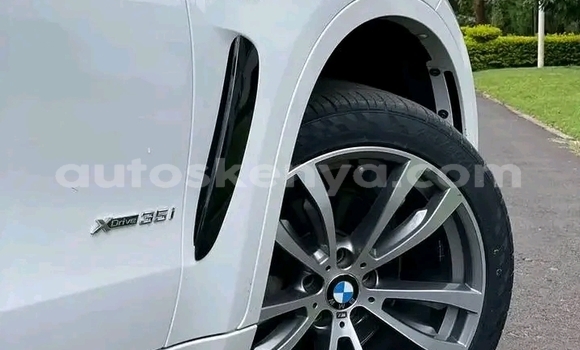 Nunua Ilio tumika BMW X6 Nyeupe Gari ndani ya Nairobi nchini Nairobi Nunua Ilio tumika BMW X6 Nyeupe Gari ndani ya Nairobi nchini Nairobi