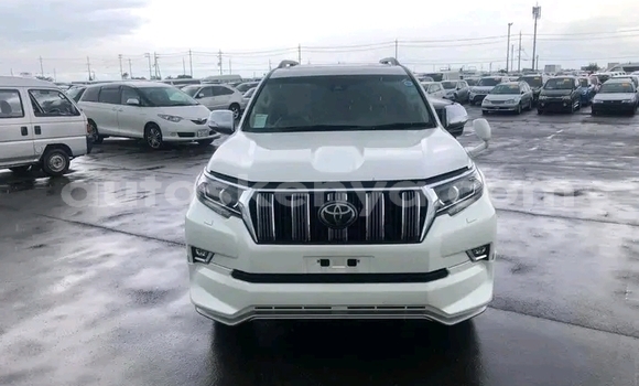 Buy Used Toyota Land Cruiser Prado White Car in Nairobi in Nairobi