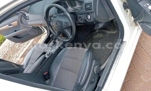 Buy Used Mercedes‒Benz C–Class White Car in Kiambu in Central Kenya Buy Used Mercedes‒Benz C–Class White Car in Kiambu in Central Kenya