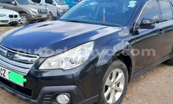 Nunua Ilio tumika Subaru Outback Nyeusi Gari ndani ya Nairobi nchini Nairobi