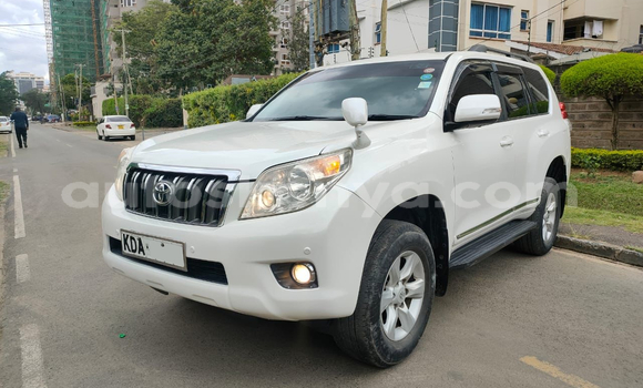 Buy Used Toyota Prado White Car in Nairobi in Nairobi Buy Used Toyota Prado White Car in Nairobi in Nairobi