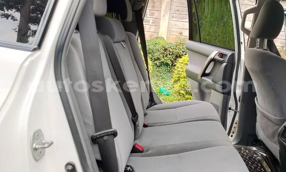 Buy Used Toyota Prado White Car in Nairobi in Nairobi Buy Used Toyota Prado White Car in Nairobi in Nairobi