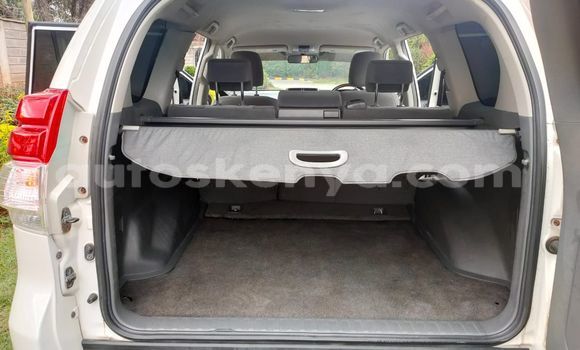 Buy Used Toyota Prado White Car in Nairobi in Nairobi Buy Used Toyota Prado White Car in Nairobi in Nairobi