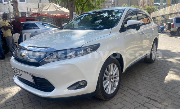 Buy New Toyota Harrier White Car in Nairobi in Nairobi Buy New Toyota Harrier White Car in Nairobi in Nairobi