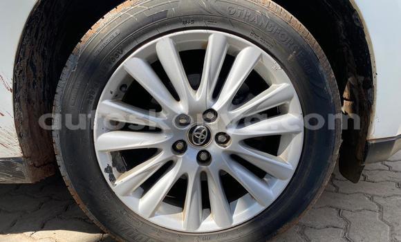 Buy New Toyota Harrier White Car in Nairobi in Nairobi Buy New Toyota Harrier White Car in Nairobi in Nairobi