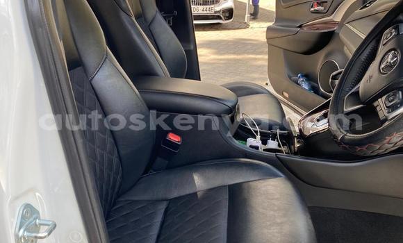 Buy New Toyota Harrier White Car in Nairobi in Nairobi Buy New Toyota Harrier White Car in Nairobi in Nairobi