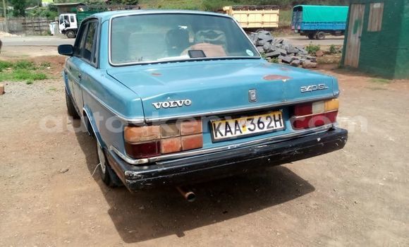 Oofamaa Volvo 240 Series Other Makiinaa iti Bura keessatti Northeast Kenya keessatti