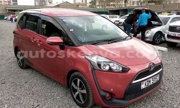 Oofamaa Toyota Sienta Red Makiinaa iti Nairobi keessatti Nairobi keessatti Oofamaa Toyota Sienta Red Makiinaa iti Nairobi keessatti Nairobi keessatti