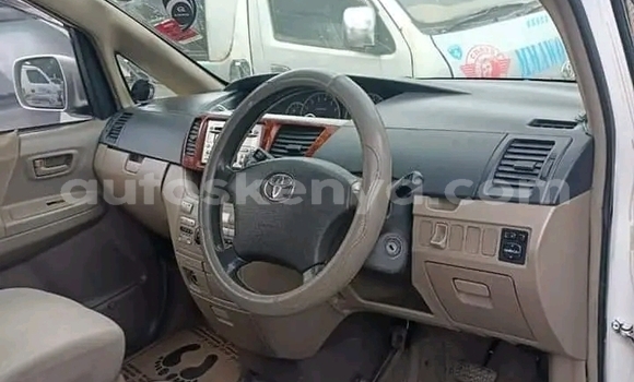 Buy Used Toyota Noah White Car in Nairobi in Nairobi Buy Used Toyota Noah White Car in Nairobi in Nairobi